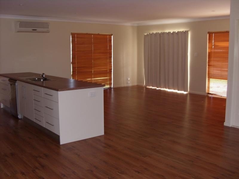 16 Branch Creek Road, Dalby QLD 4405