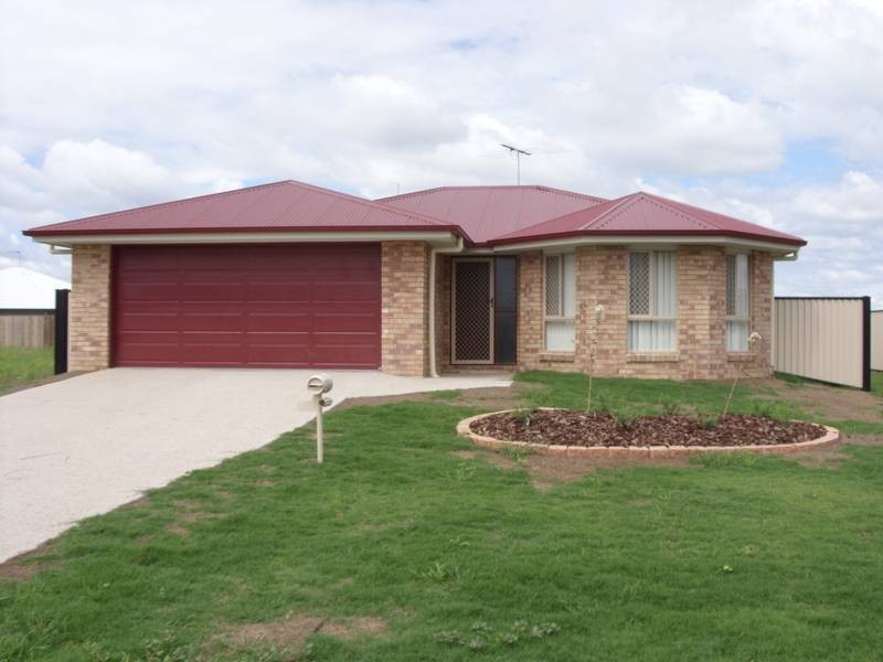 56 Wyley Street, Dalby QLD 4405