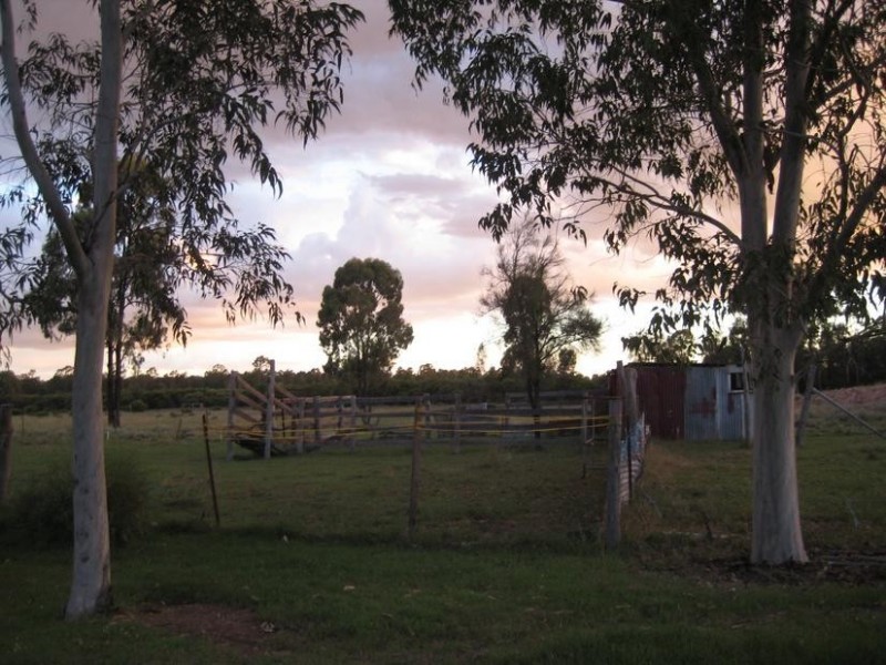 69 Tregathlyn Road, Tara QLD 4421