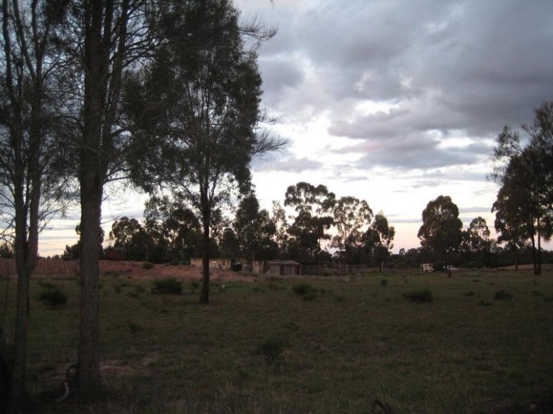 69 Tregathlyn Road, Tara QLD 4421