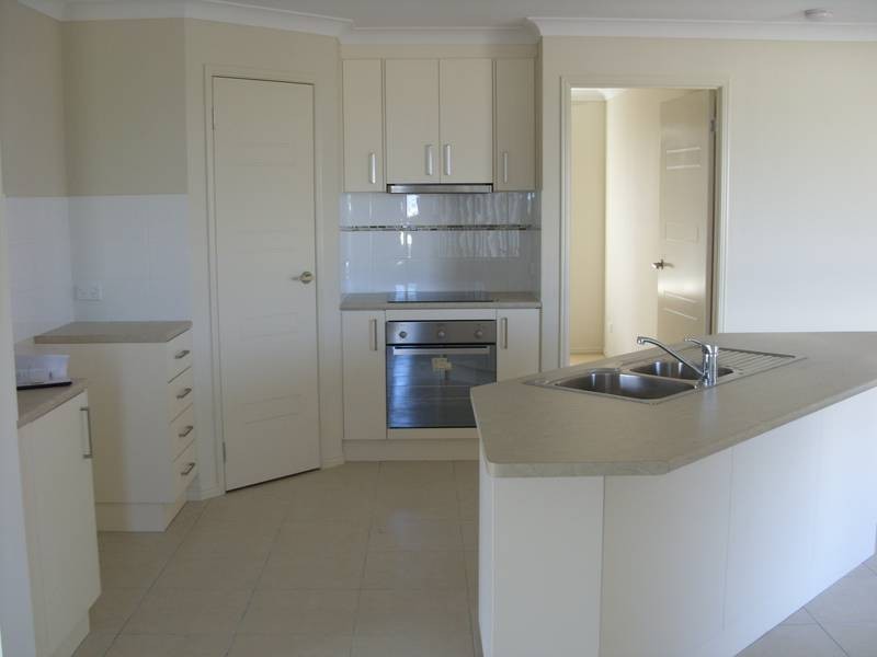 7 Paper Court, Dalby QLD 4405