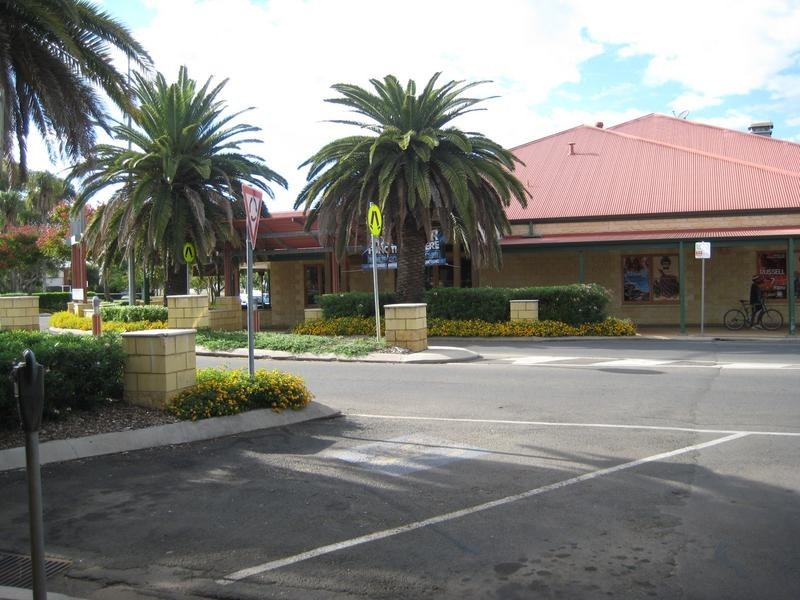14 Cunningham Street, Dalby QLD 4405