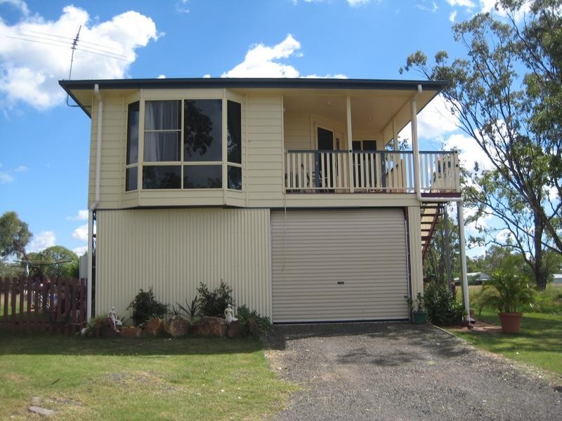71 Jimbour Street, Jandowae QLD 4410