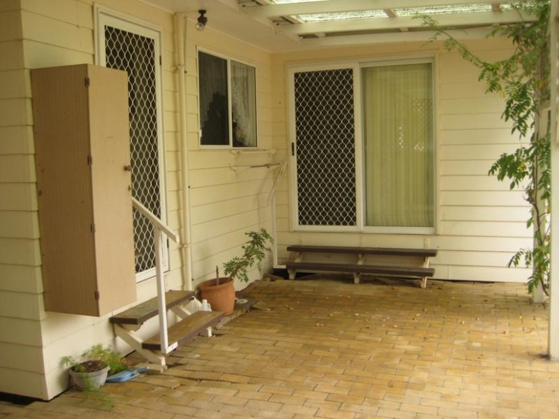 26 College Cr, Dalby QLD 4405