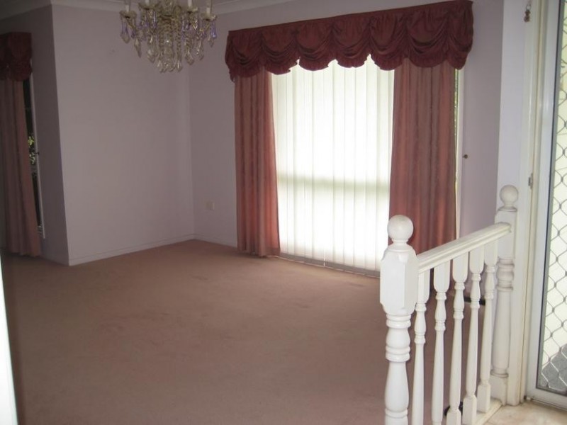 26 College Cr, Dalby QLD 4405