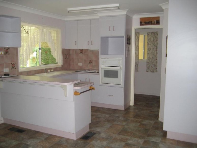 26 College Cr, Dalby QLD 4405