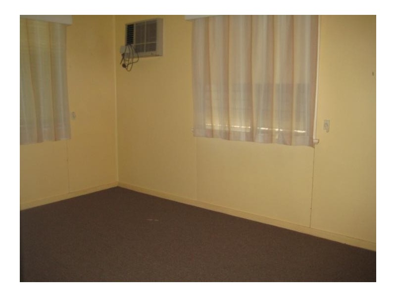1 Rochedale Street, Dalby QLD 4405