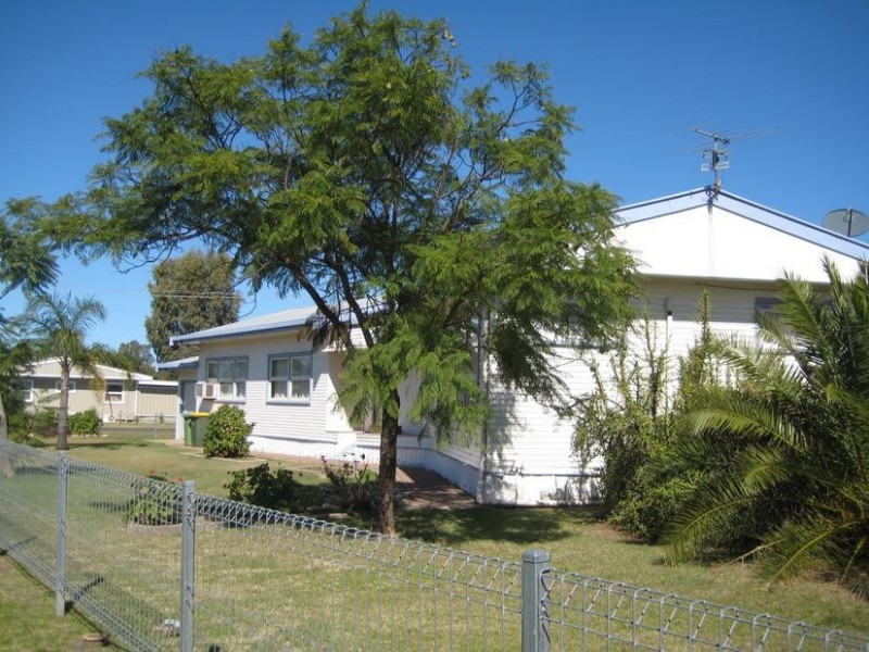 26 Moreton Street, Dalby QLD 4405
