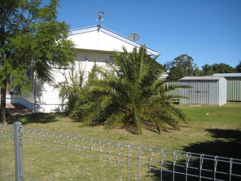 26 Moreton Street, Dalby QLD 4405