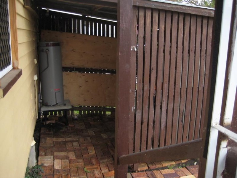 10 Bessie Street, Dalby QLD 4405