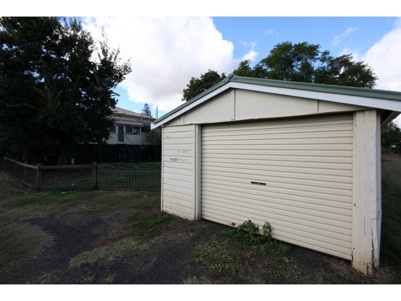 2 Matheson Street, Dalby QLD 4405