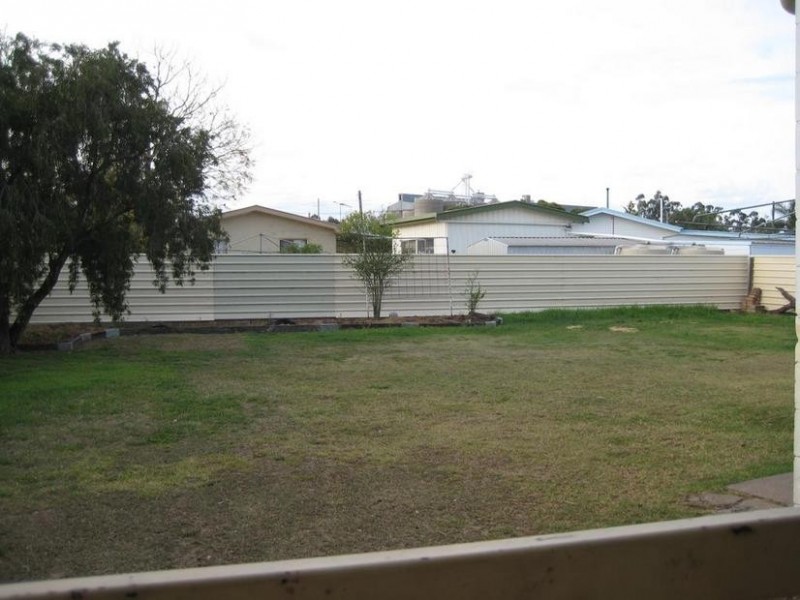 3 Lindsay Street, Dalby QLD 4405
