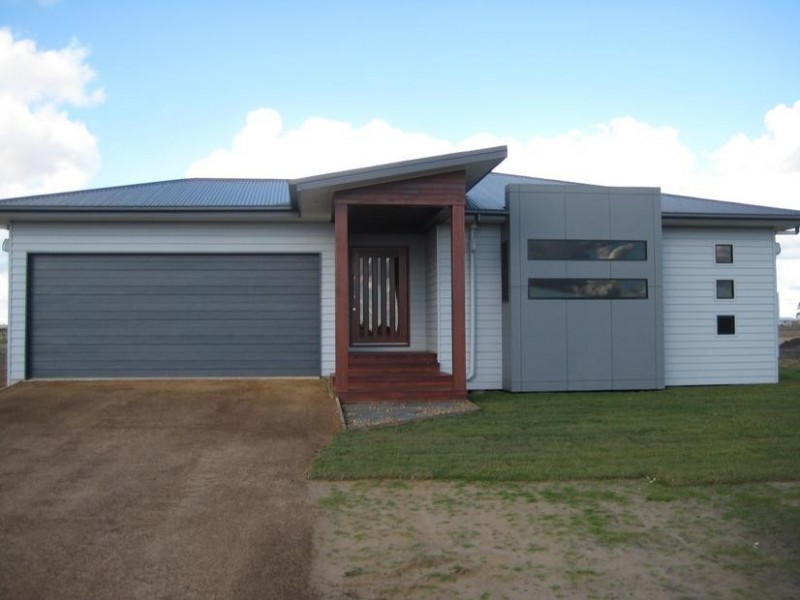 22 Argyle Court, Dalby QLD 4405