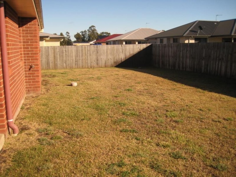 25 Glen Eagles Drive, Dalby QLD 4405