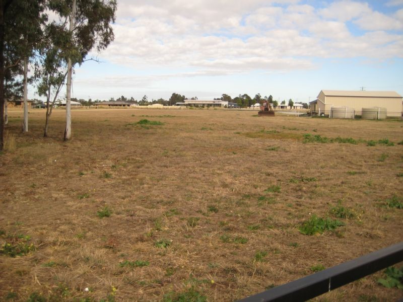 170 Blaxland Road, Dalby QLD 4405