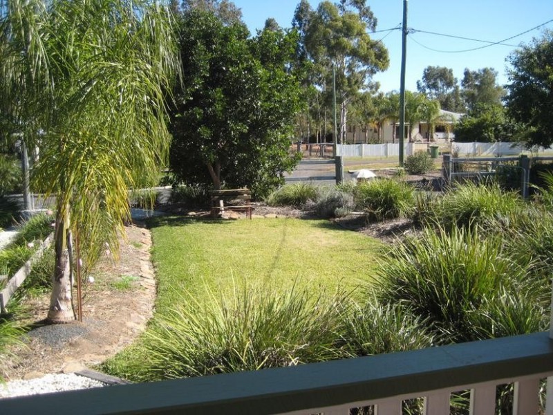 59 Sunrise Ave, Dalby QLD 4405