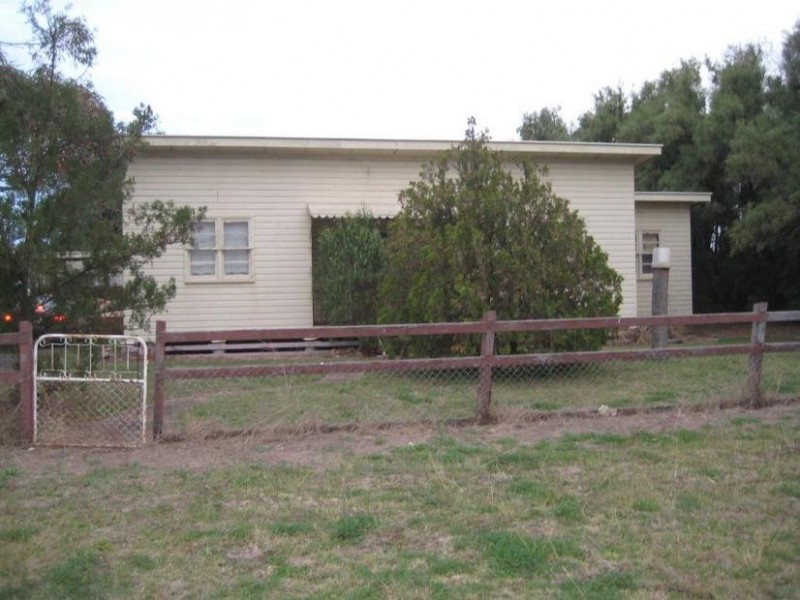 3 Hogan Street, Dalby QLD 4405