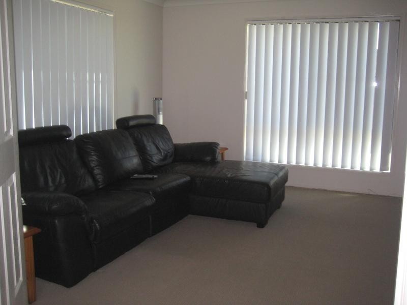 52 Diggers Drive, Dalby QLD 4405