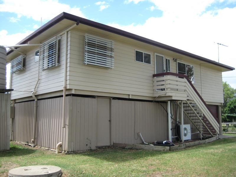 28 Owen Street East, Dalby QLD 4405