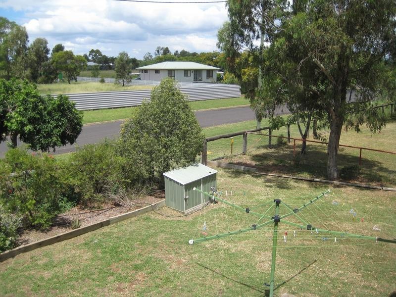 28 Owen Street East, Dalby QLD 4405