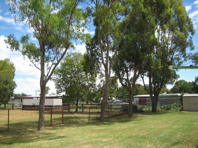 28 Owen Street East, Dalby QLD 4405