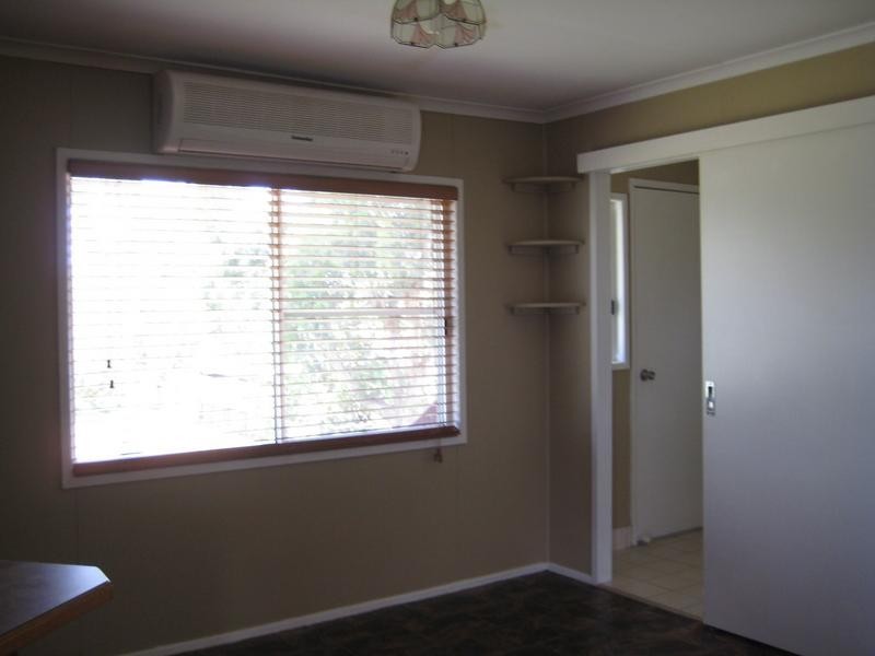28 Owen Street East, Dalby QLD 4405