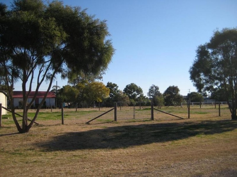 38 William Street, Jandowae QLD 4410