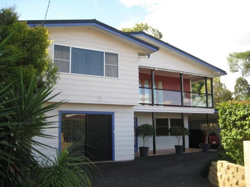 1 Falcon, Dalby QLD 4405