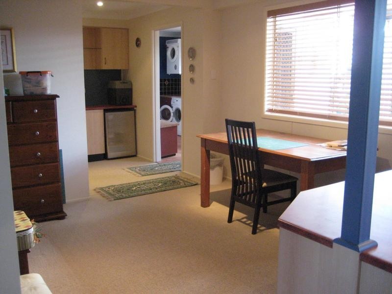 1 Falcon, Dalby QLD 4405