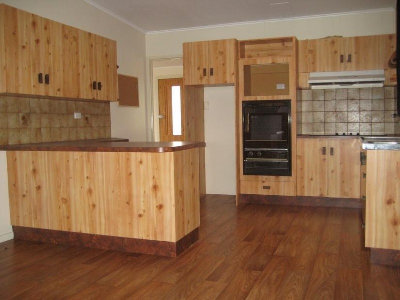 31 Garrow Street, Dalby QLD 4405