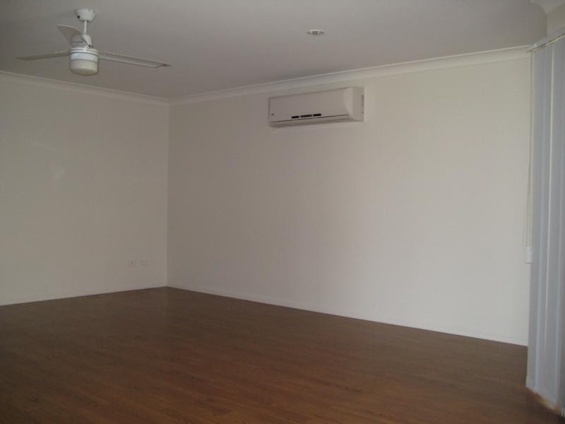 3 St Andrews Chase, Dalby QLD 4405