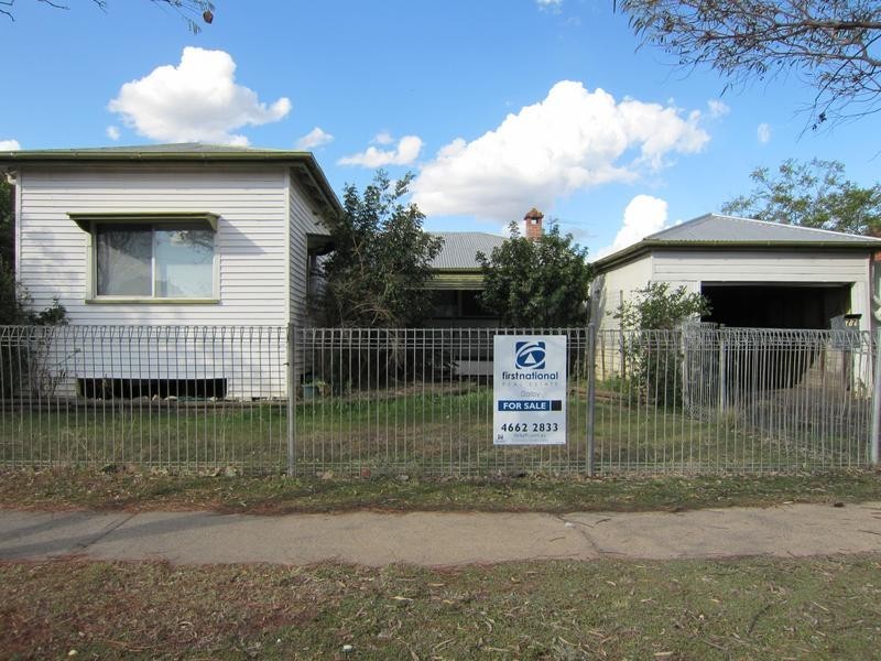 77 Patrick Street, Dalby QLD 4405