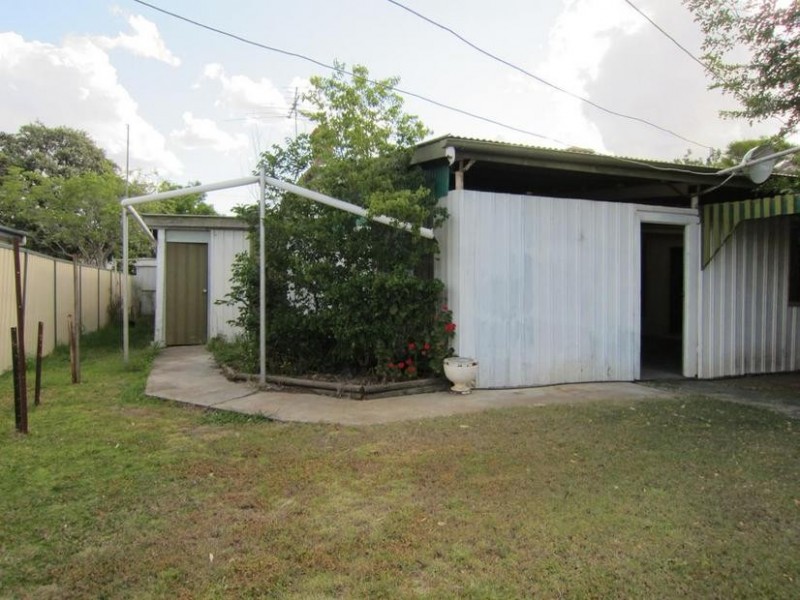 77 Patrick Street, Dalby QLD 4405