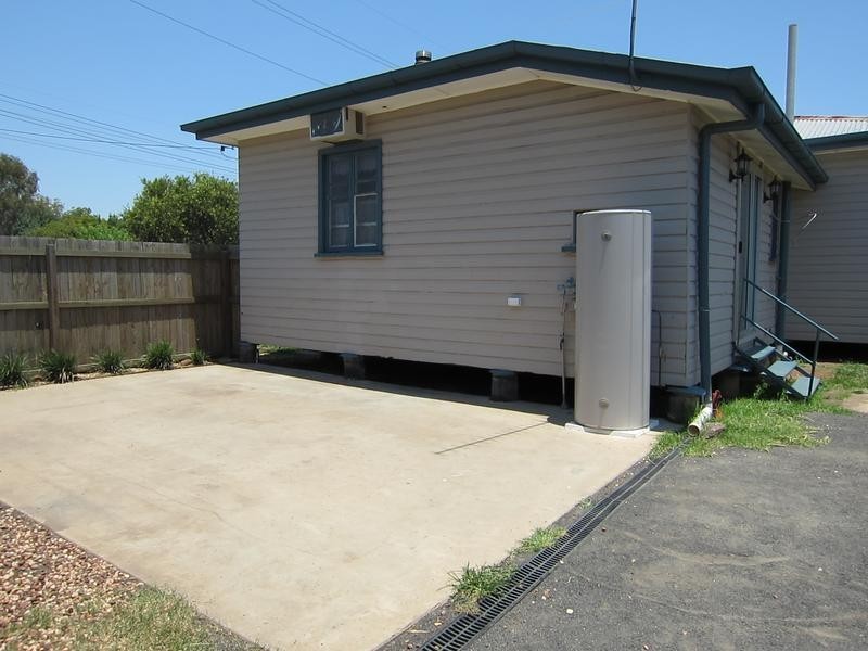 18a Orpen Street, Dalby QLD 4405