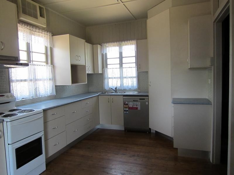 18a Orpen Street, Dalby QLD 4405