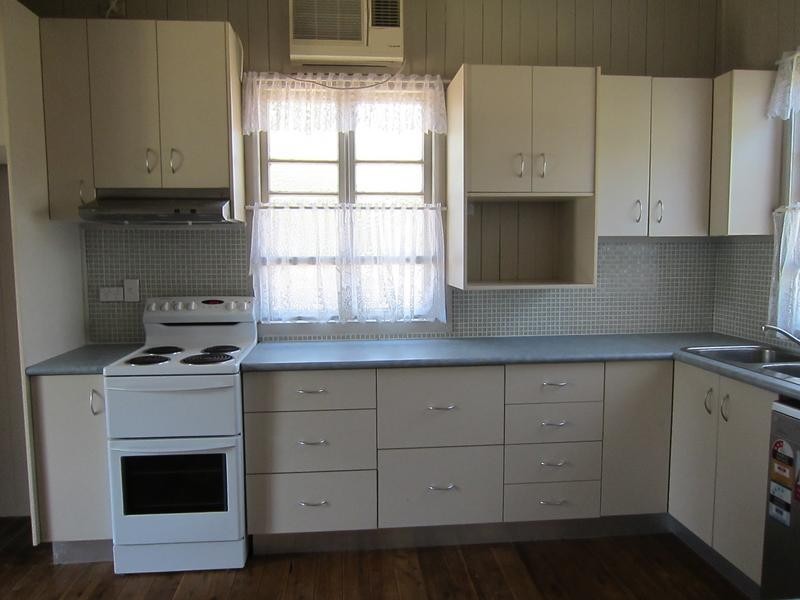 18a Orpen Street, Dalby QLD 4405