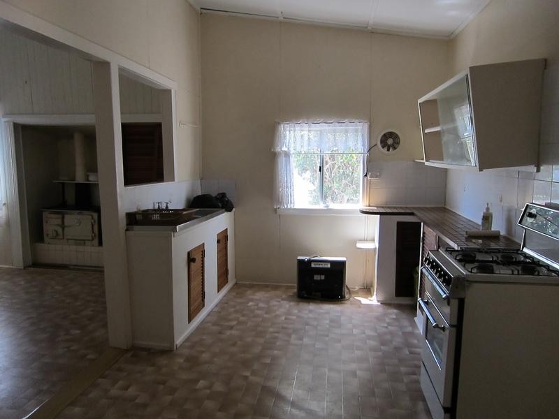 14 Etty Street, Dalby QLD 4405