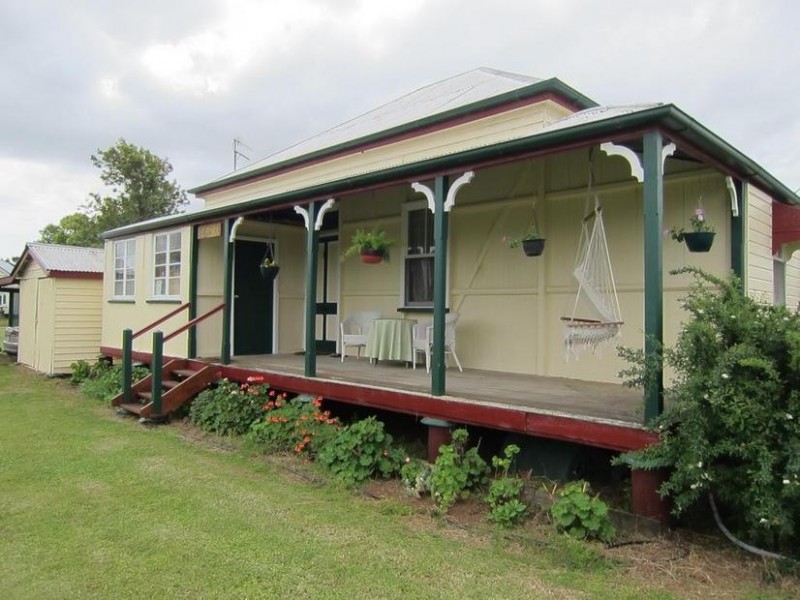 5 Bismark Street, Maclagan QLD 4352