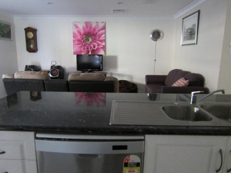 2 Morris Street, Dalby QLD 4405