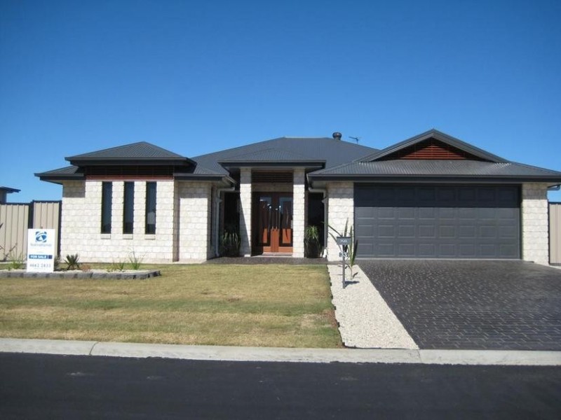 33 Diggers Drive, Dalby QLD 4405
