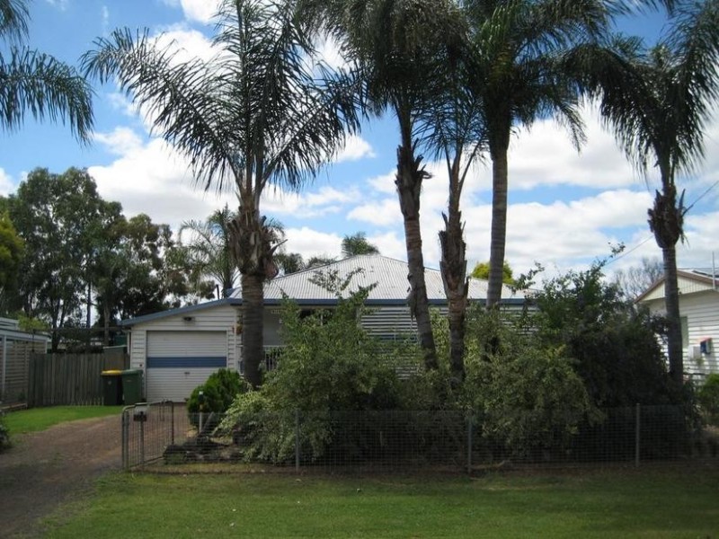155 Pratten Street, Dalby QLD 4405