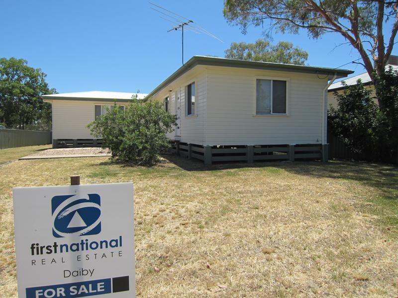 1B Bagot Street, Dalby QLD 4405