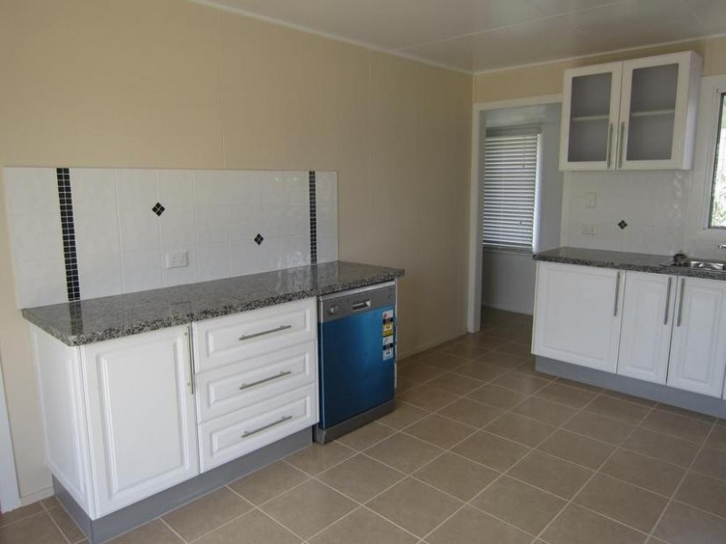 1B Bagot Street, Dalby QLD 4405
