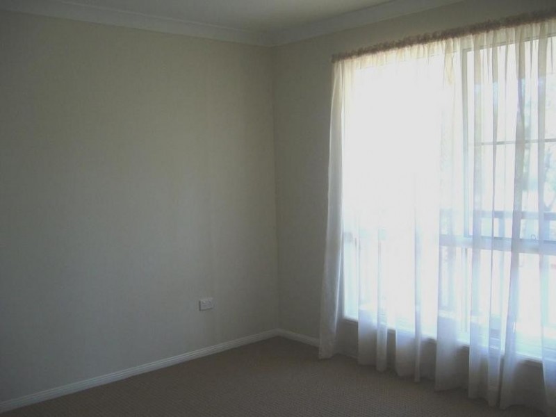 37 Orpen Street, Dalby QLD 4405