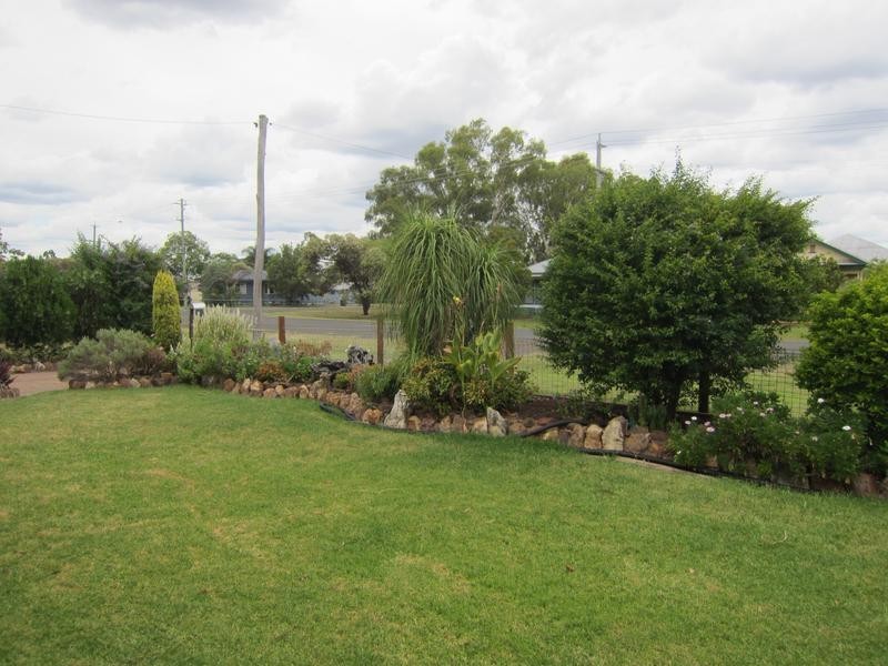 120 Edward Street, Dalby QLD 4405