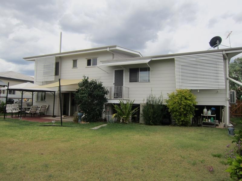 120 Edward Street, Dalby QLD 4405