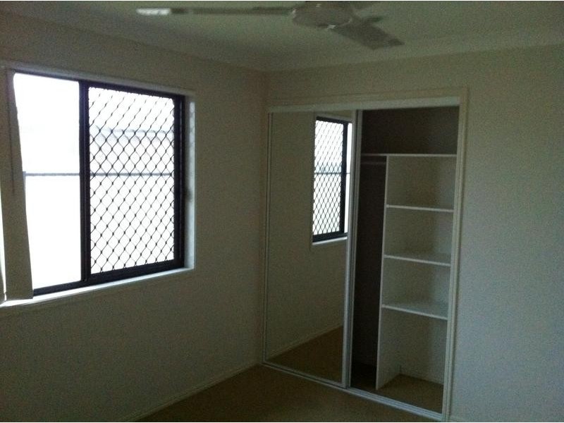 5 Pine Street, Dalby QLD 4405