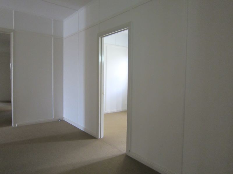 9 Carlow Drive, Dalby QLD 4405