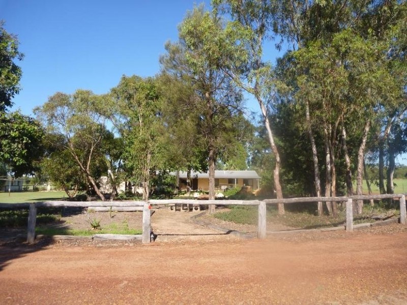 418 Gulera Road Kumbarilla, Dalby QLD 4405