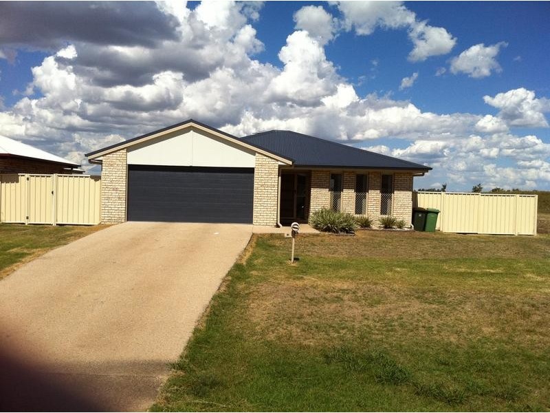 31 Mary Street, Dalby QLD 4405